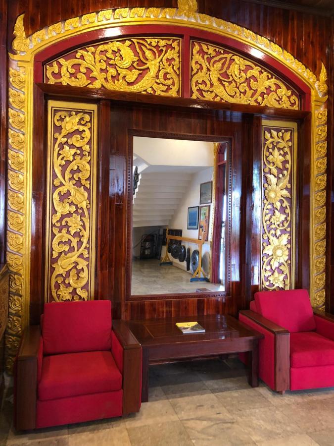 Champasak Palace Hotel Pakse Buitenkant foto