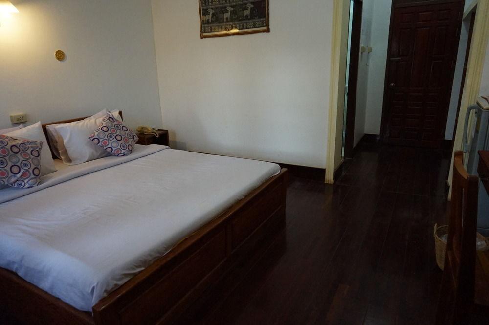Champasak Palace Hotel Pakse Buitenkant foto
