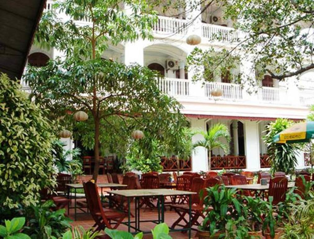 Champasak Palace Hotel Pakse Buitenkant foto