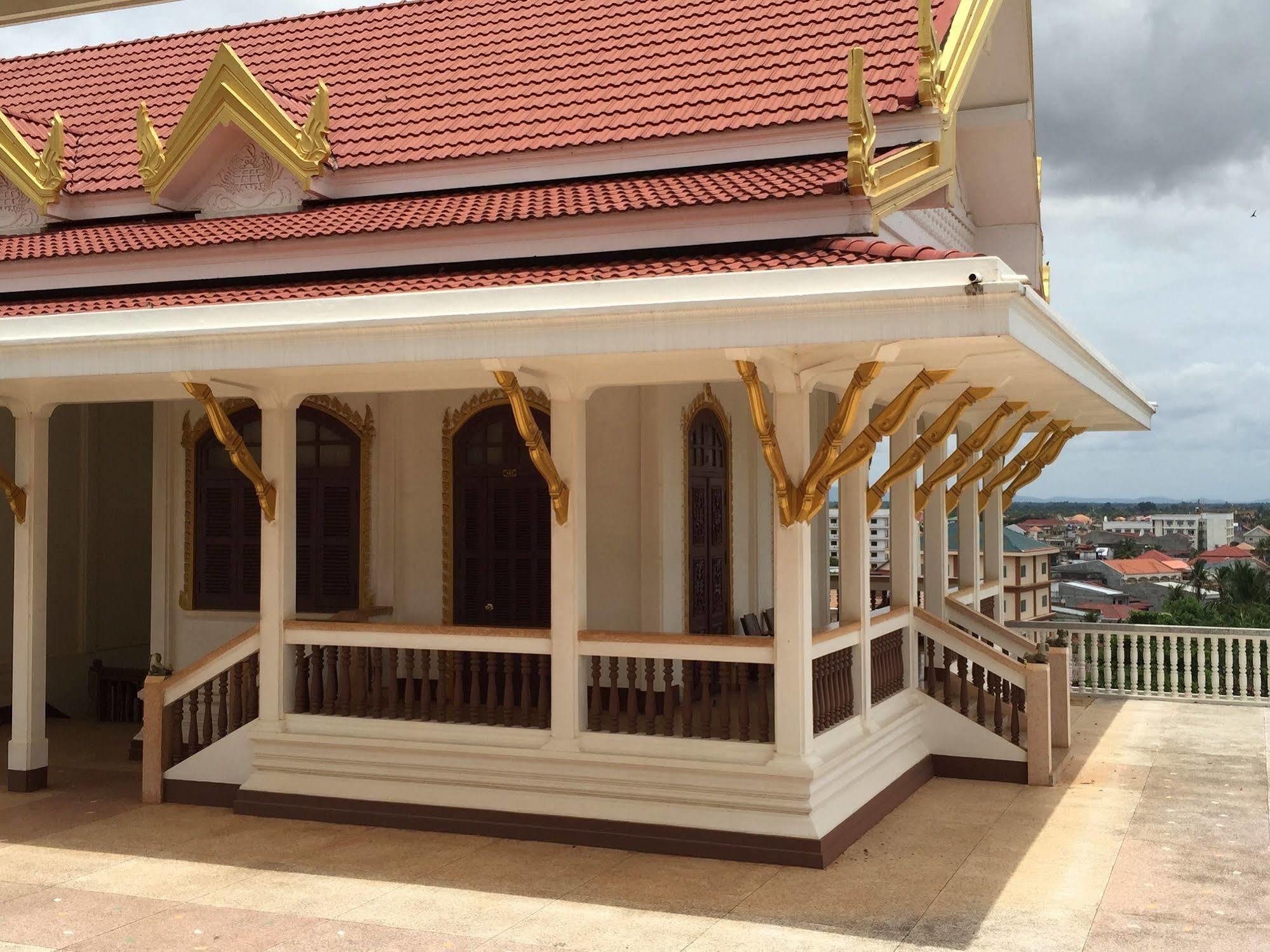 Champasak Palace Hotel Pakse Buitenkant foto